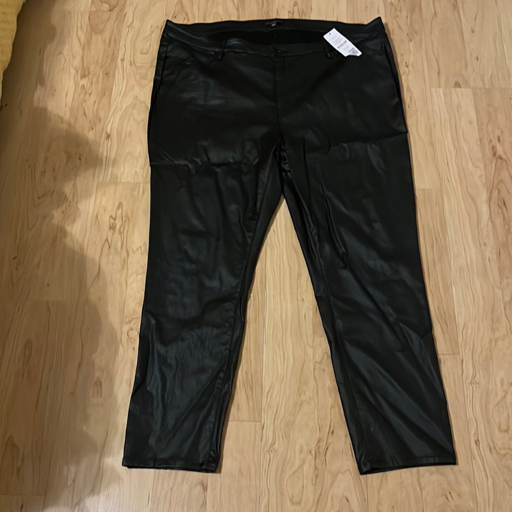 Black coated jeans, lots of stretch!